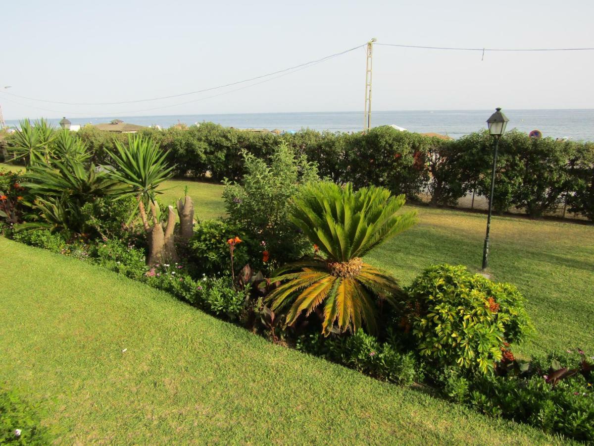 Appartamento Malaga Paradise Beach Torre de Benagalbon Esterno foto